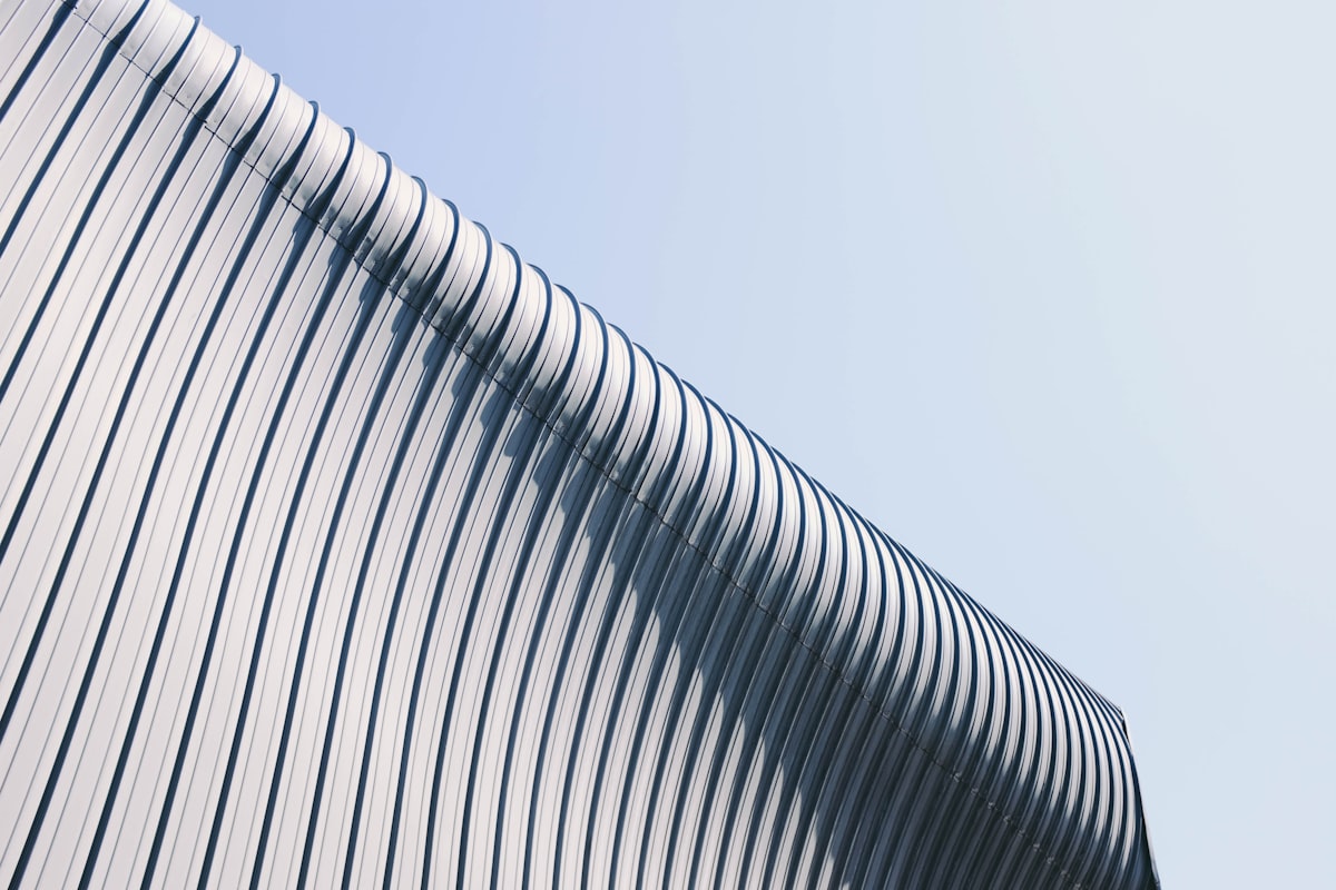 Standing-seam metal roof
